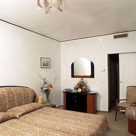 Rigel Hotel 3*